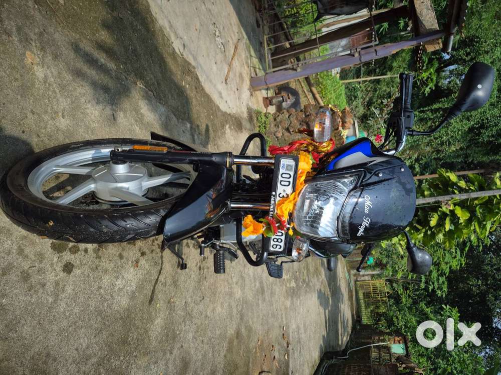 Bajaj plantina 100 BS 6 E20
