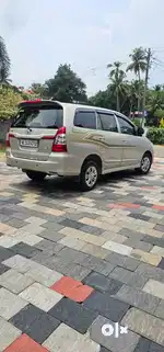 Toyota Innova 2014
