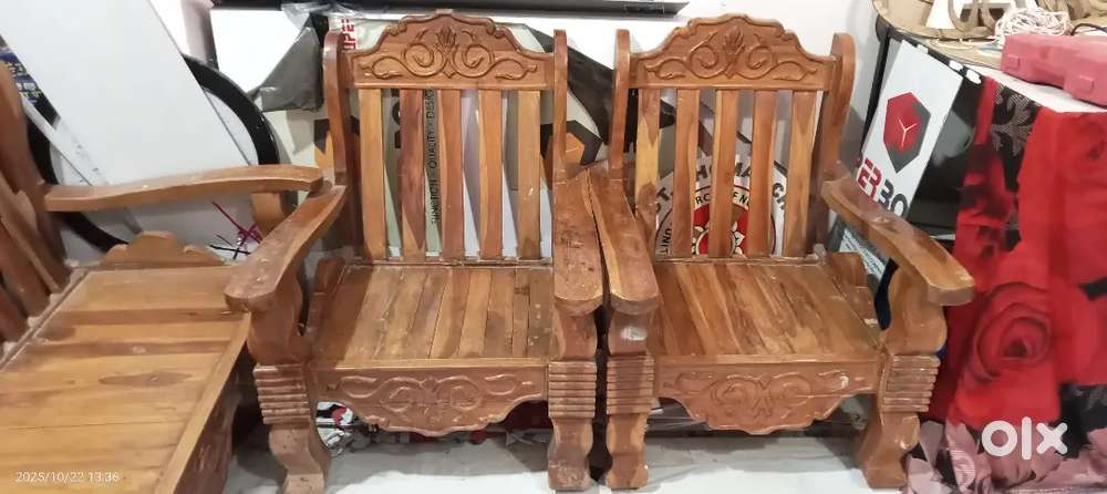 Sagwan sofa set