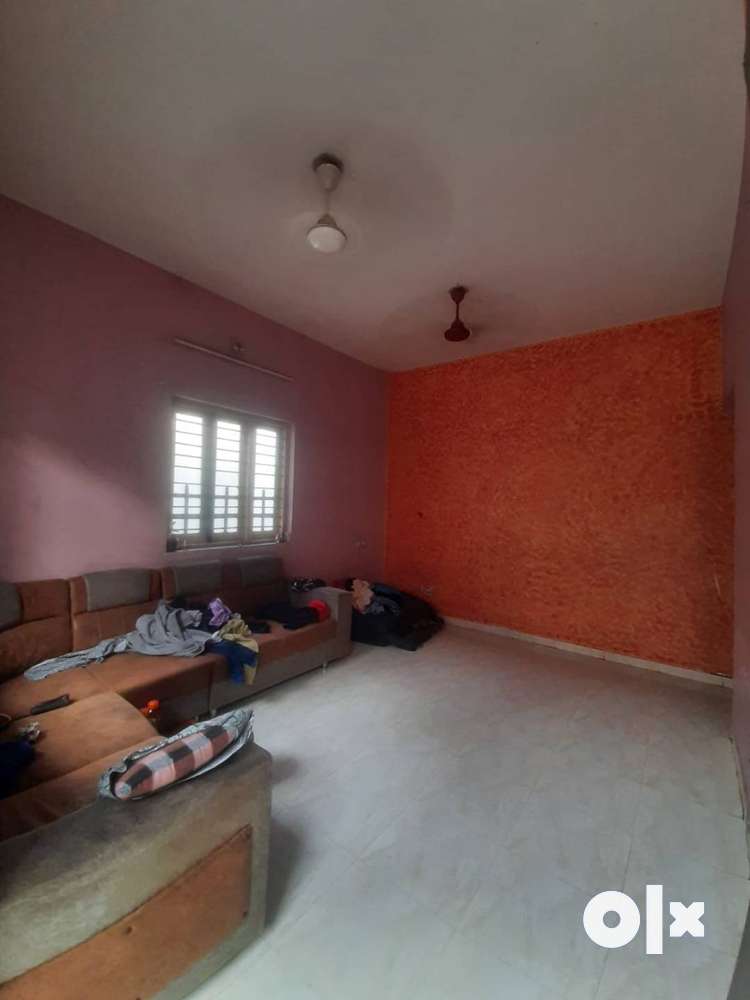 2 BHK unfurnished Tenament available for sale at New Alkapuri