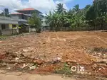 ഇടപ്പള്ളി'മഞ്ഞുമ്മൽ ജനത സ്റ്റോപ്പിൽ (Kalachoor)റോഡിൽ  സ്ഥലം വില്പനക്ക്