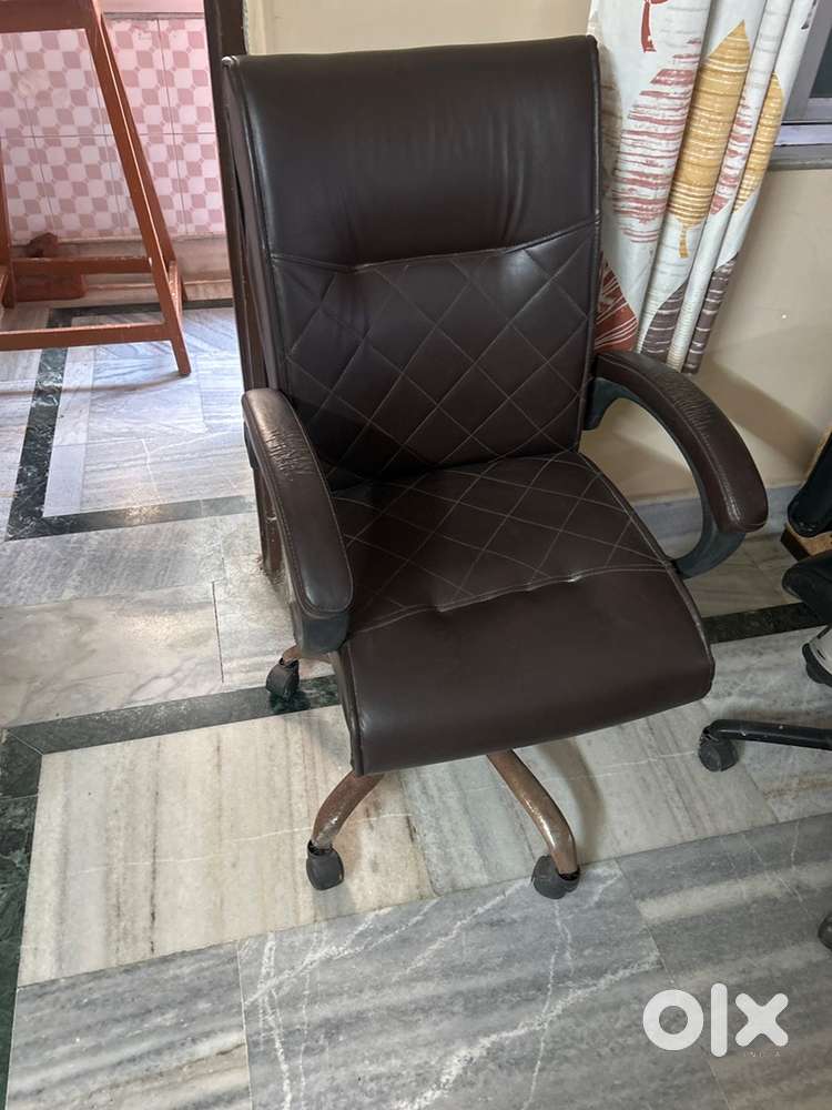 2 chair brand new