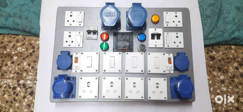 Wooden Extension Board With Multiple Domestic Industrial Sockets Heavy