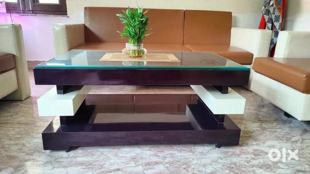 2 similar Tables or dinning room /lobby with Glass