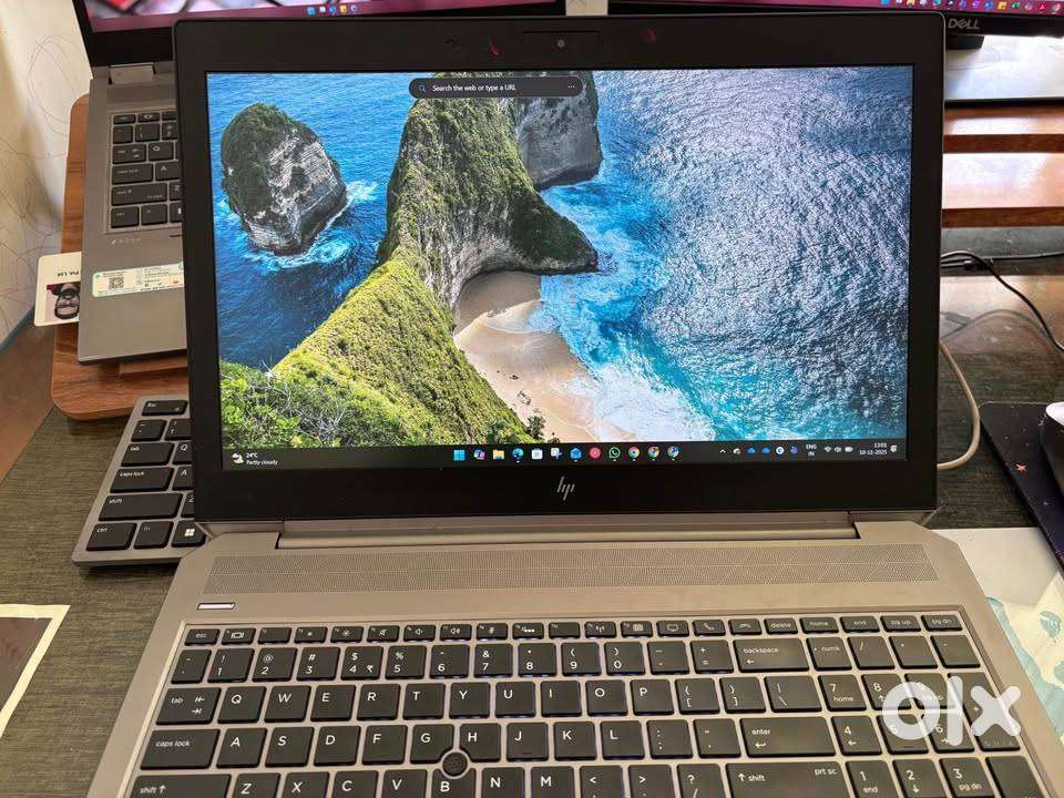 HP Zbook premium gaming laptop, Bluetooth Mouse Keyboard, Laptop bag.