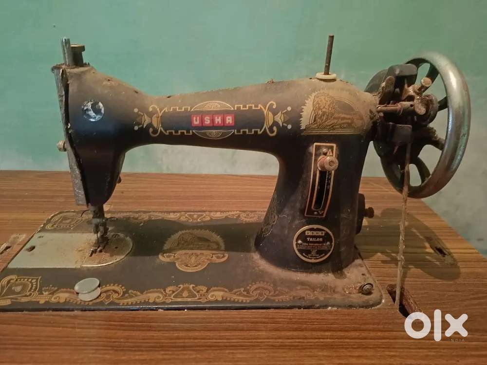 USHA TAILORING MACHINE