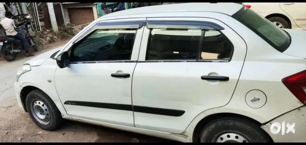 Driver required for taxi plate for software company