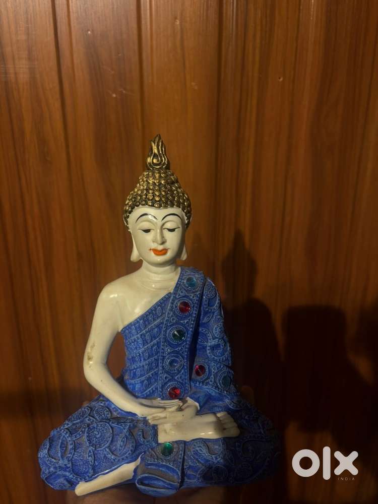 Gift items available budha statues lovemeter glass vessels fancy items