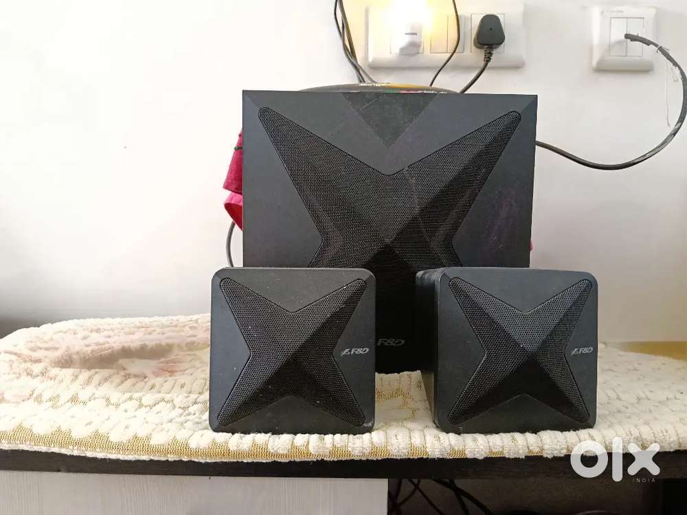 2.1 BLUETOOTH SPEAKER