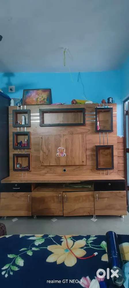 TV cabinet