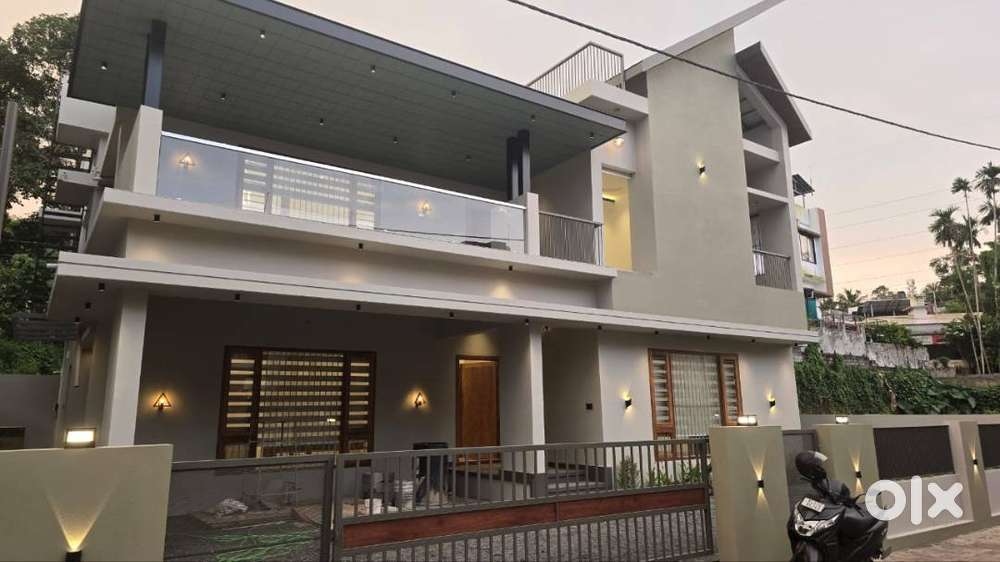 Residential house for sale Kakkanad near Infopark