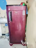Whirlpool refrigerator Rs.4,500 only
