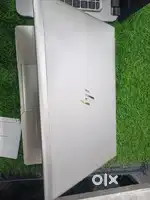 ST Laptops