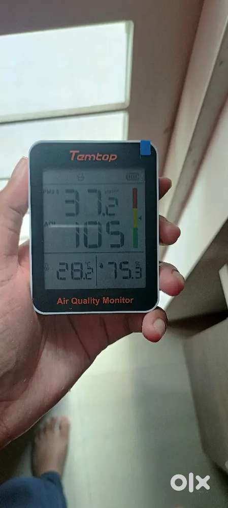 Temtop Air quality monitor for PM2.5 and AQI