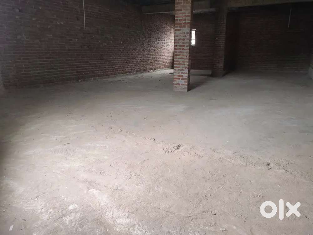 1500 sqft hall for rent, free parking.