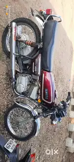 Yamaha RX100 in marun red colour (original)