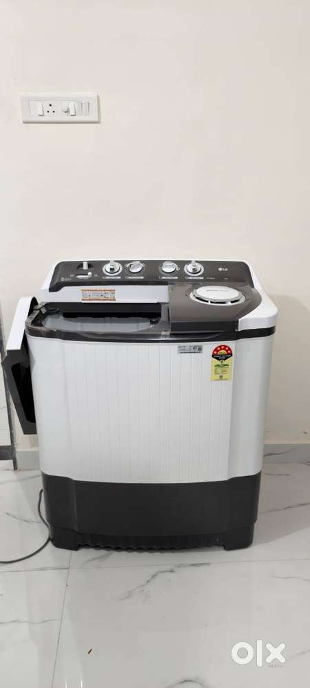 LG Semi Automatic Washing Machine