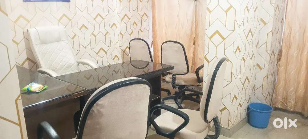 180sqft furnished ac office lekhraj metro station Indira nagar