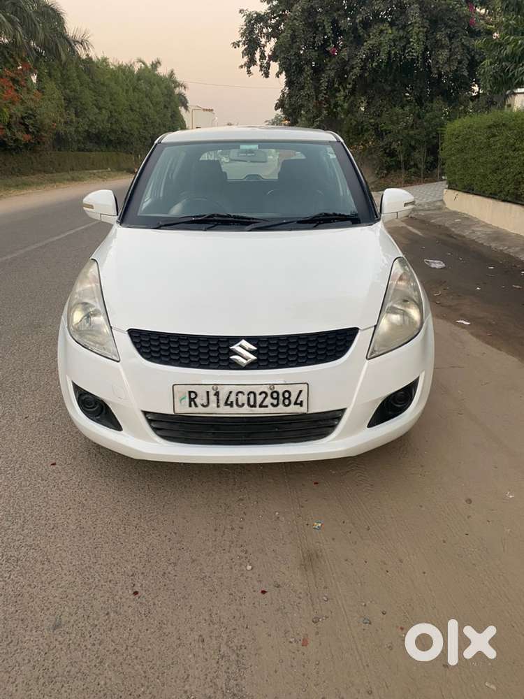 Maruti Suzuki Swift 2012 Diesel 90000 Km Driven