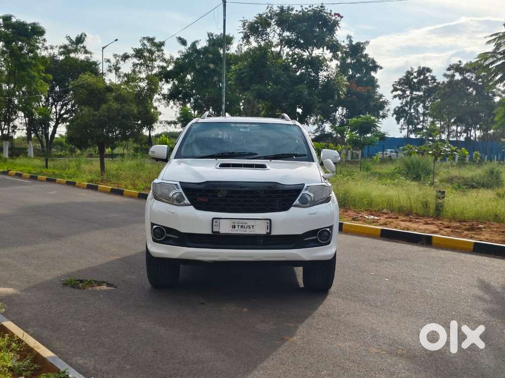 Toyota Fortuner 2011-2016 4x2 MT TRD Sportivo, 2014, Diesel