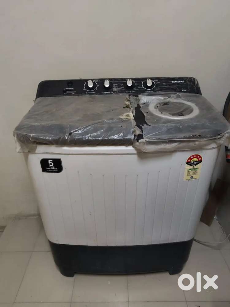 SEMI AUTOMATIC WASHING MACHINE
