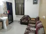 Flat  sale karna h 2 bhk h near tavlor  high
