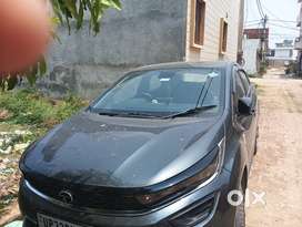 Tata Altroz 2024 CNG & Hybrids 28000 Km Driven
