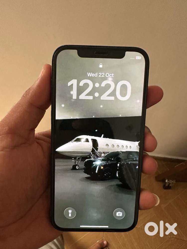 I phone 12 64GB
