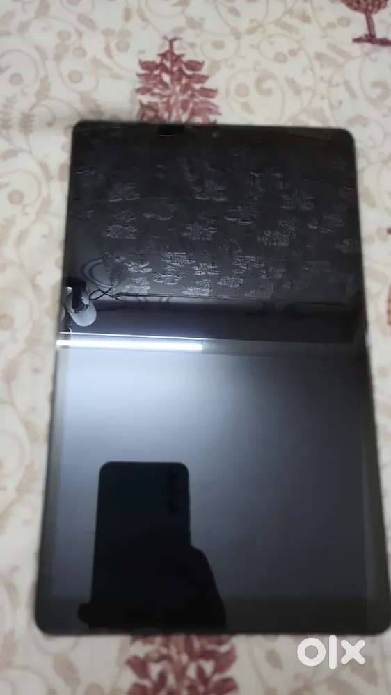 Samsung Galaxy Tab A 10.1inch Wifi Tablet with Trifold back Cover