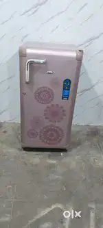 Whirlpool 5 Star 180 litres Single Door Fridge.