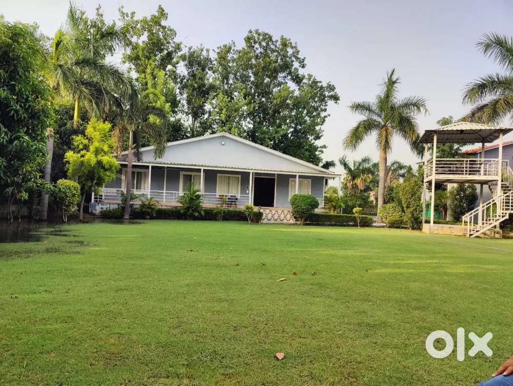 3bhk fully furnished farmhouse available for sale in sector 135 noida