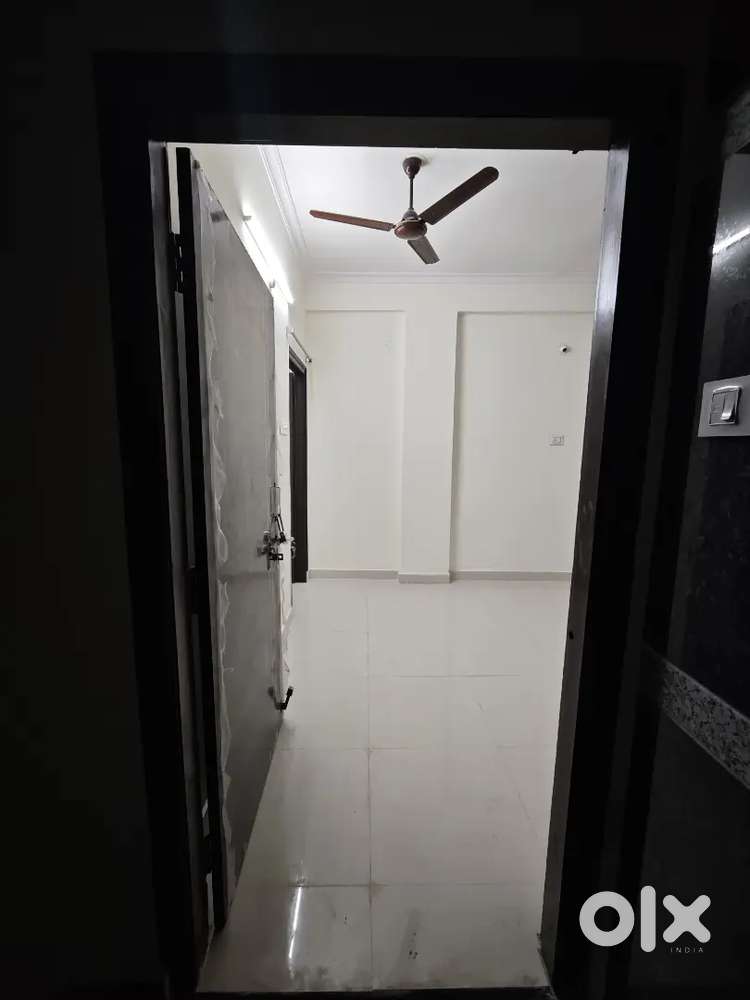 Flats for rent 16500 (No Agent)