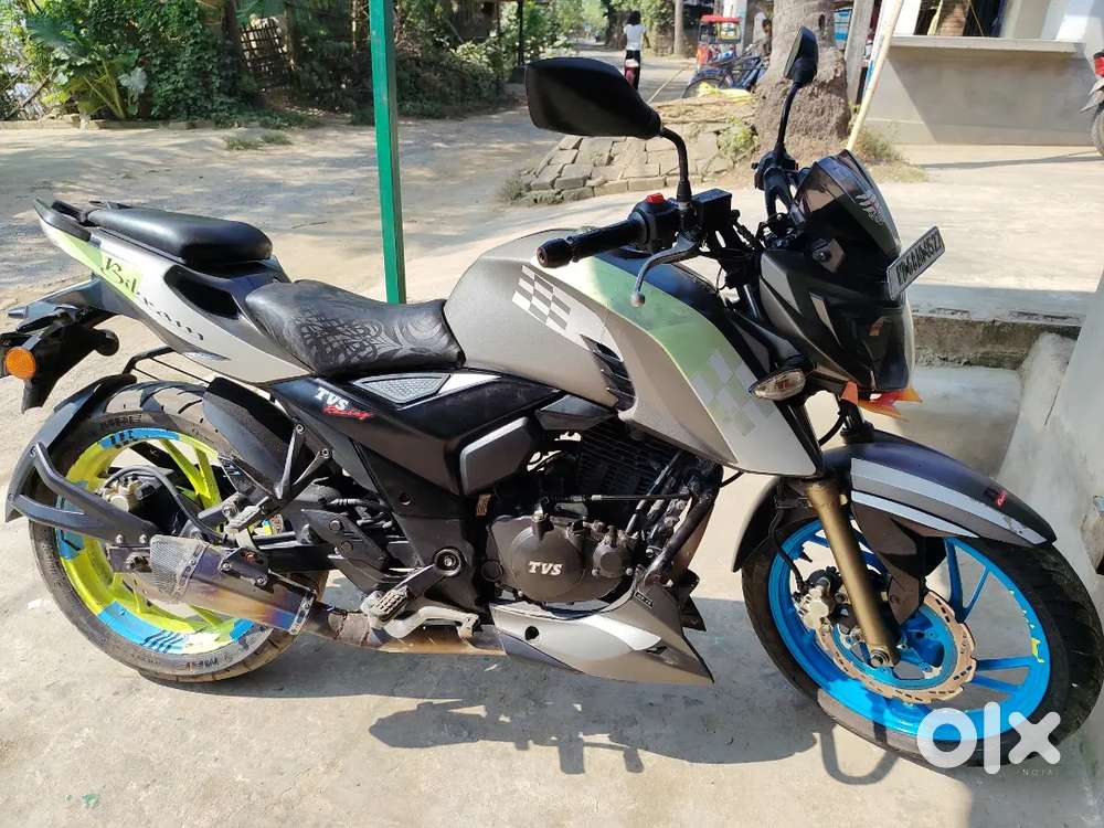 TVS Apache RTR 200 4V Limited Edition.