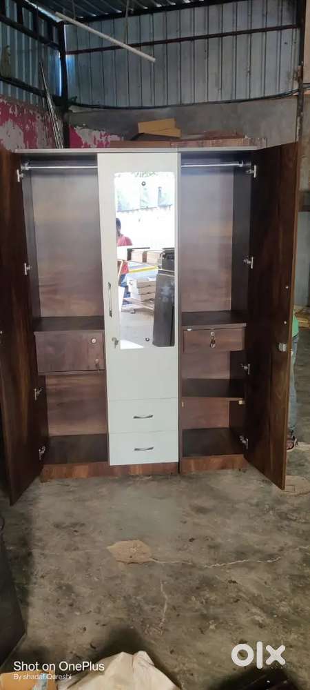 Modern 3 Door Wardrobe  Free Delivery Offer