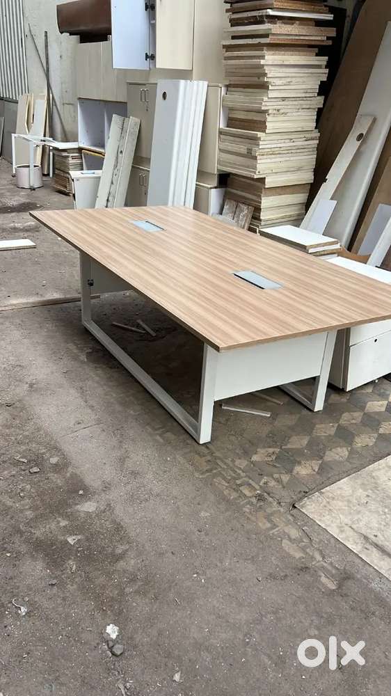 8'*4' Conference Table