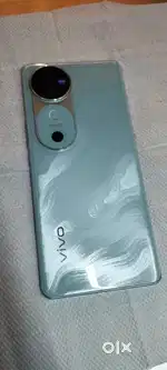 Vivo V40 .Ram 8/256 .Only 7 month Old.  Good Condition