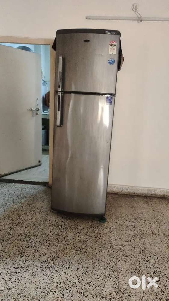 Whirlpool double door refrigerator