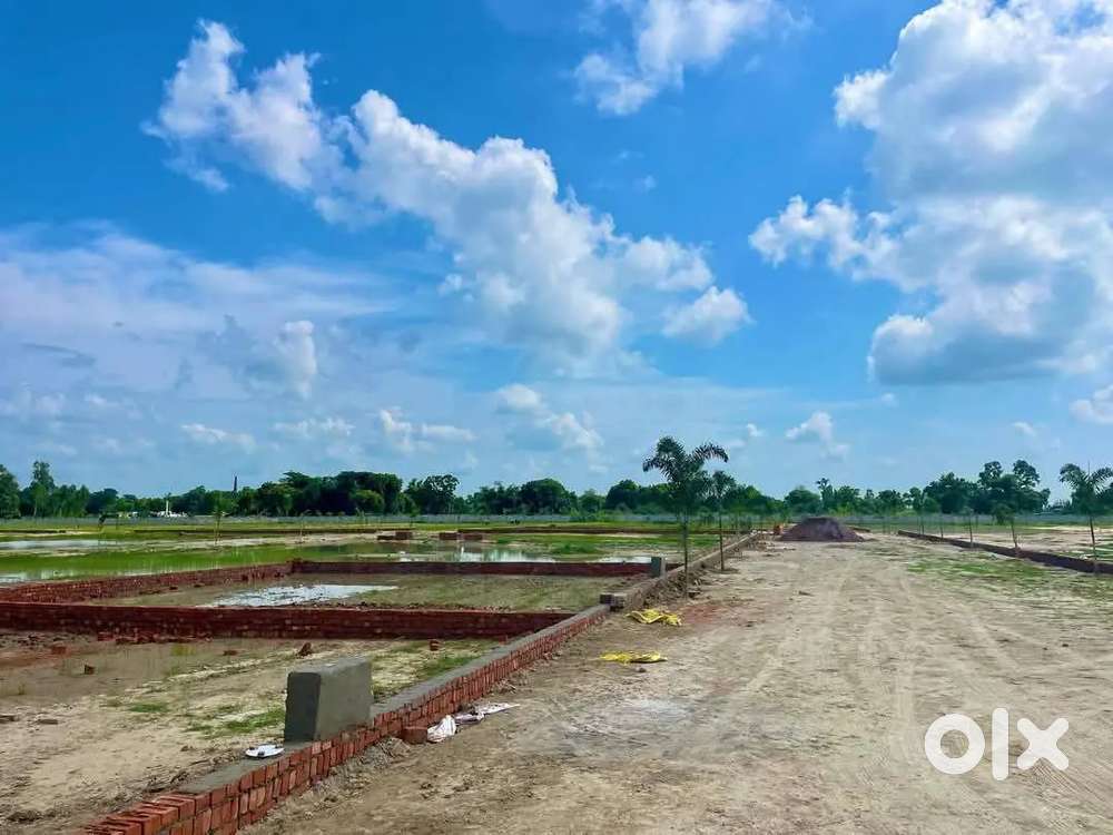 घर बनवा के रहने योग्य प्लाट देख रहे हैं तो आज विजिट करें सुल्तानपुररोड