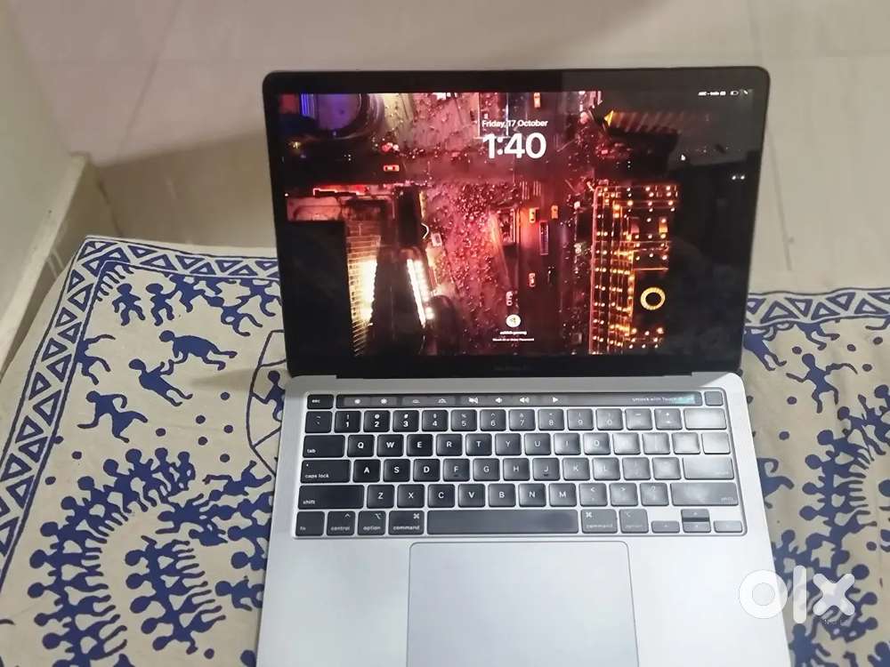 Apple MacBook Pro 2020 laptop