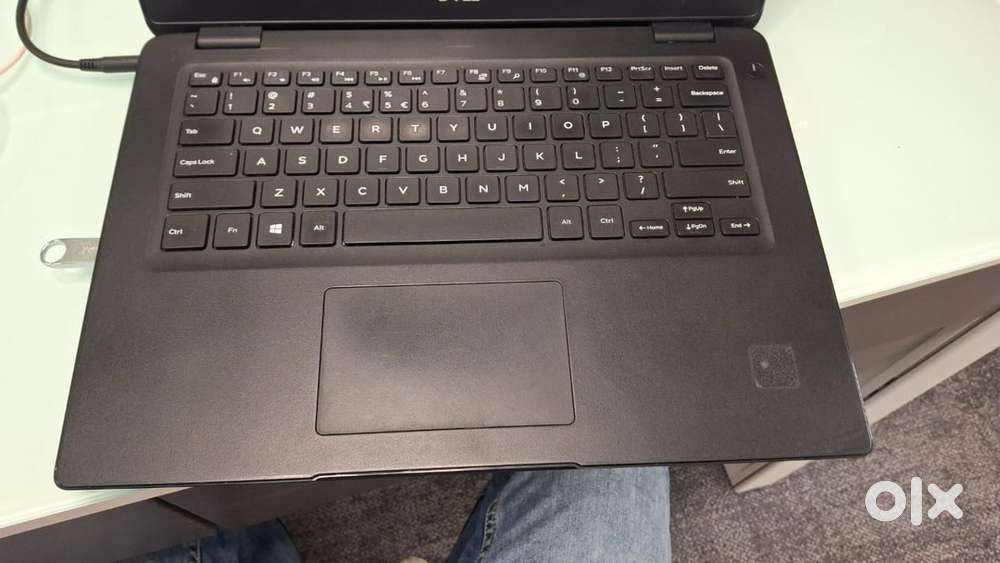 Dell latitude 3400 i3 8th gen