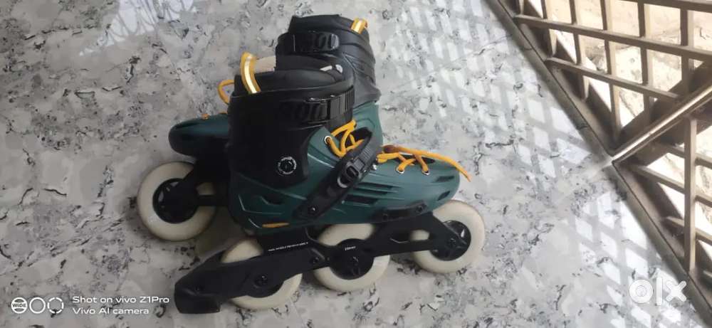 Brand new skating shoes