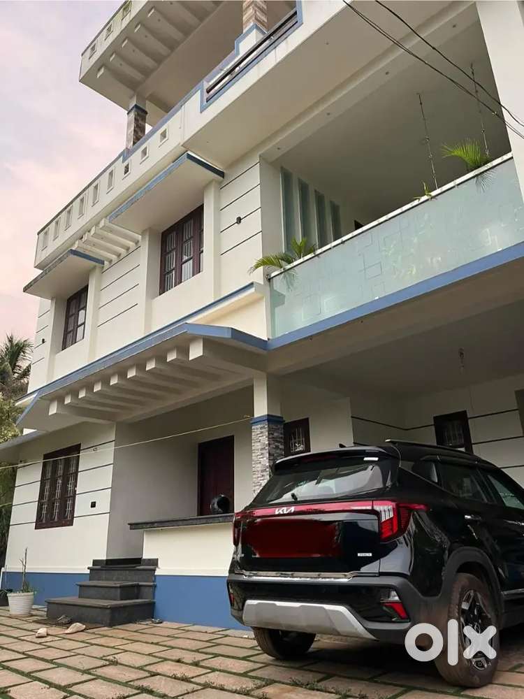 5.75 cent land and new 2200 sqft house for sale