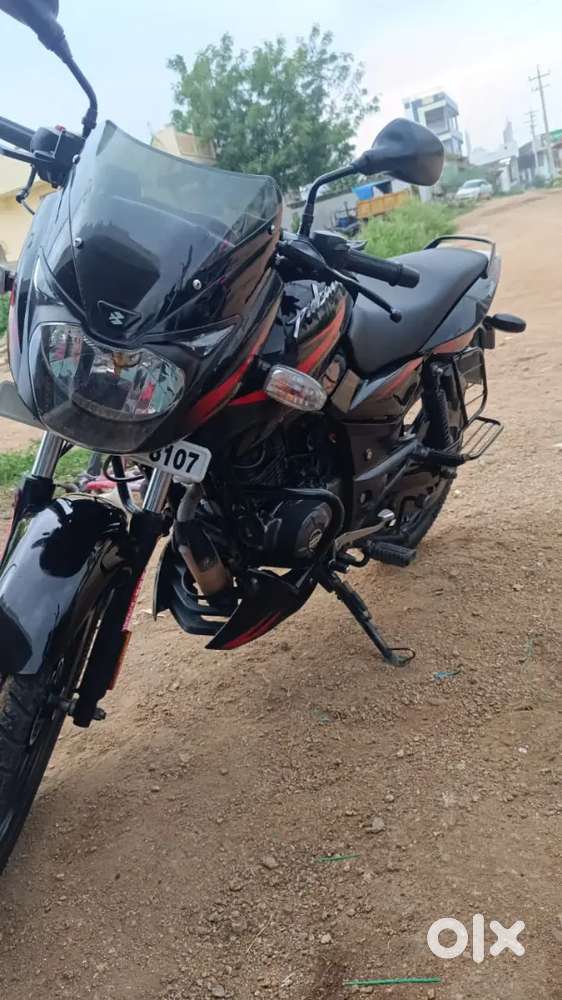 Bajaj pulsar 150 CC DTS-i single disc with ABS Bs-6 Vehicle