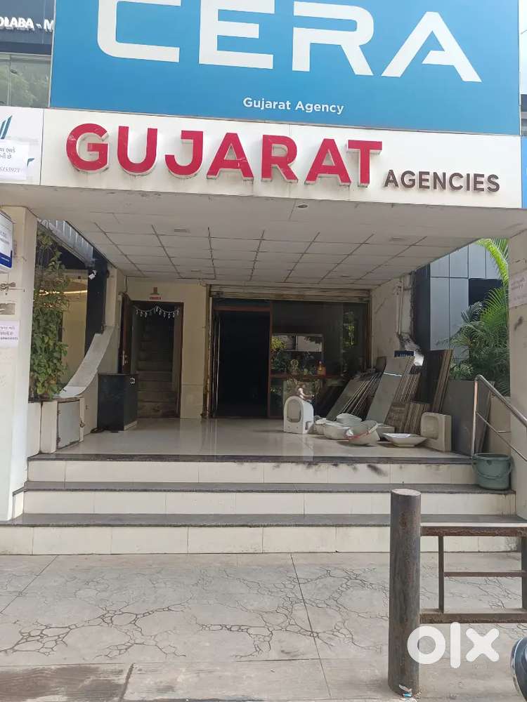 Shop for rent  Main road touch