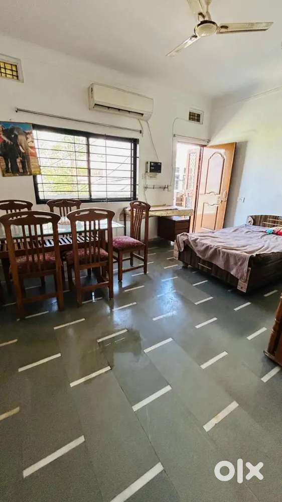 3 BHK FULLY FURNISHED FLAT
