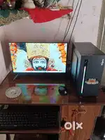 Full set computer ,table +24 inc lcd