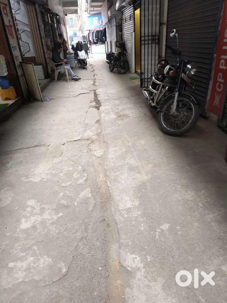 Furniture lga hua hai