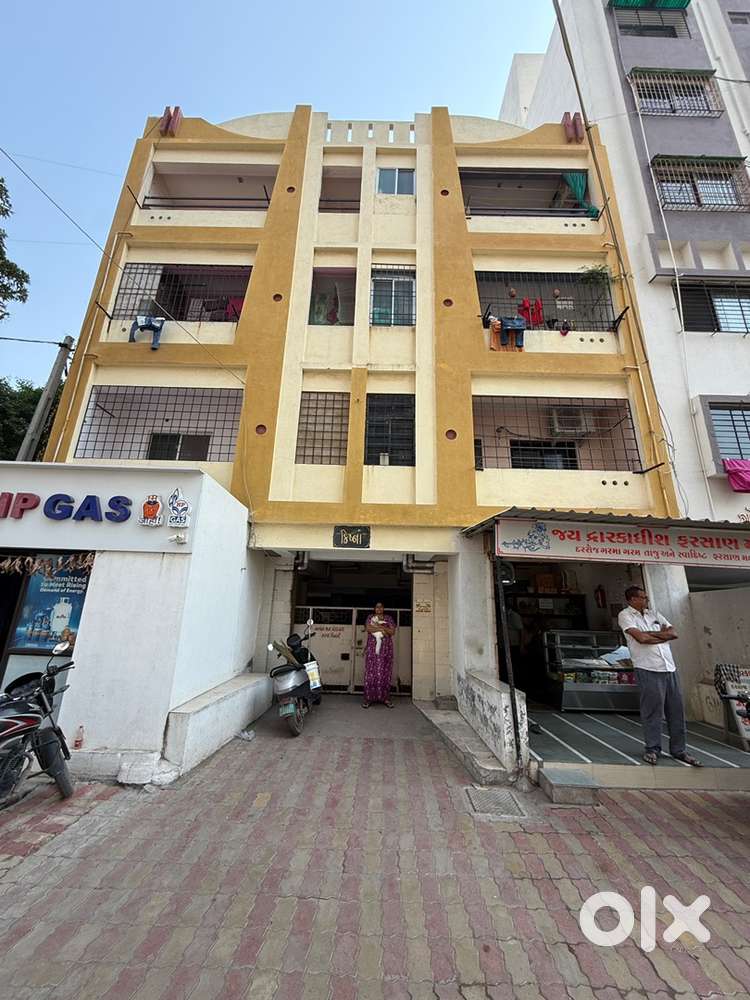 3 BHK PRECIOUS APPARTMENT