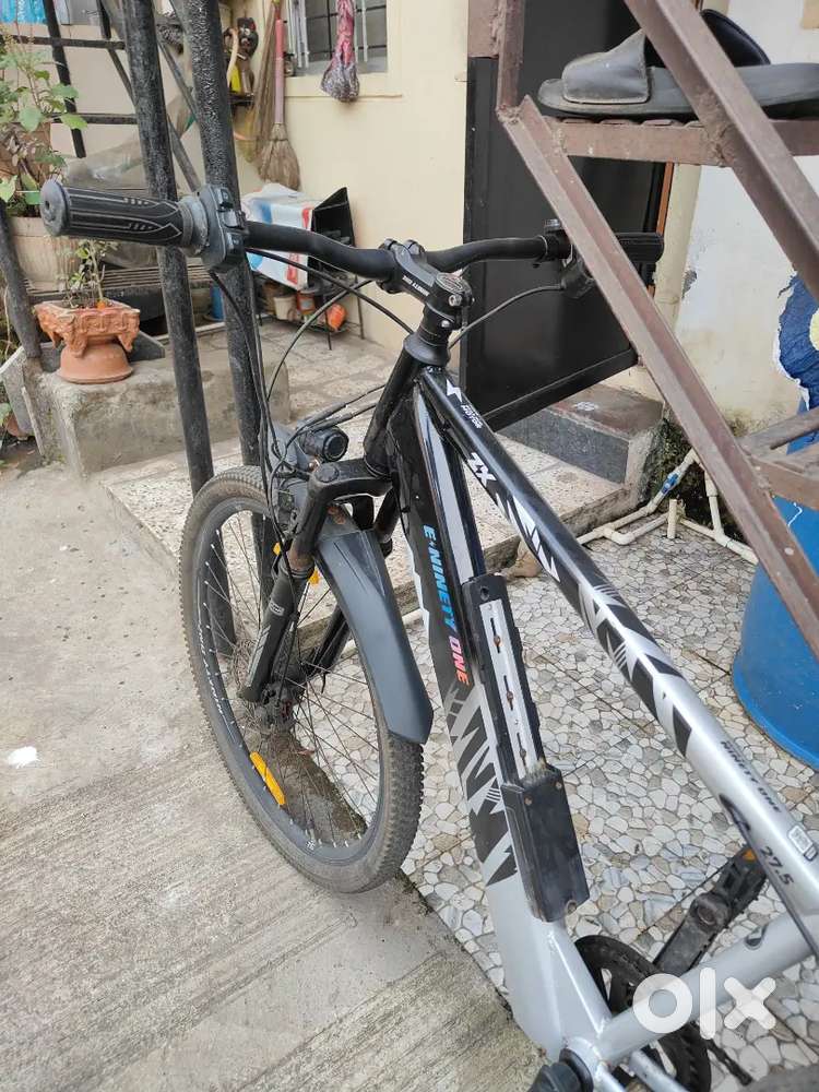 इलेक्ट्रिक सायकल विकणे आहे