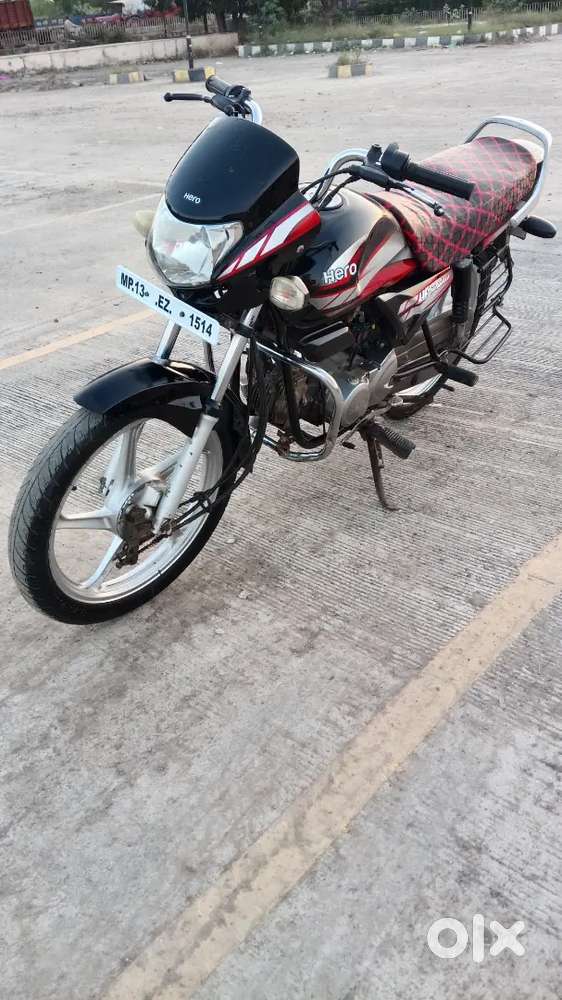 Hero hf deluxe bs4 kick start  2019 model 1st owner